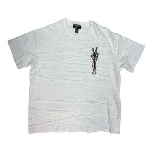 Forever 21 White Graphic T-Shirt